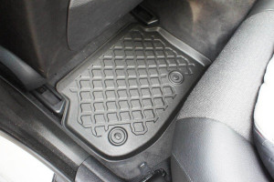 Covorase tip tavita BMW Seria 5 F11, caroserie Combi, fabricatie 03.2010 - 2013, fara X-Drive - Img 7
