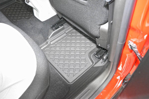 Covorase tip tavita Jeep Renegade, caroserie SUV, fabricatie 09.2014 - prezent - Img 8