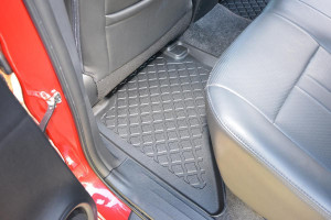 Covorase tip tavita Toyota Hilux, caroserie Pick-up, fabricatie 09.2016 - prezent - Img 6