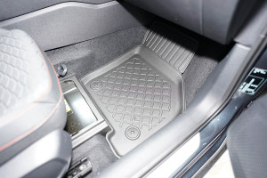 Covorase tip tavita Volkswagen Golf 8 MHEV, caroserie Combi, fabricatie 05.2020 - prezent - Img 4