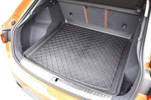Tavita de portbagaj Audi Q3 II PHEV, caroserie SUV, fabricatie 01.2021 - prezent, portbagaj superior - Img 5