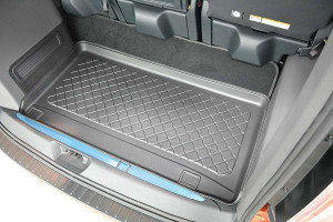 Tavita de portbagaj Ford Tourneo Custom Facelift, caroserie Van, fabricatie 02.2018 - prezent, ampatament L1, in spatele randului 3 - Img 3