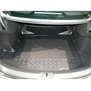 Tavita de portbagaj Saab 9-5, caroserie Sedan, fabricatie 07.2010 - 12.2011