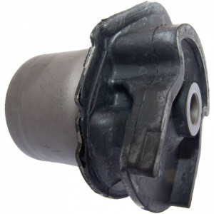 Bucsa traversa spate TOYOTA TARAGO 2000-2006