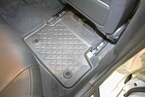 Covorase tip tavita BMW Seria 5 G31, caroserie Combi, fabricatie 05.2017 - prezent - Img 7