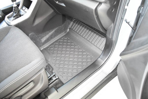 Covorase tip tavita Suzuki SX4 S-Cross Hybrid, caroserie SUV, fabricatie 02.2020 - prezent - Img 4
