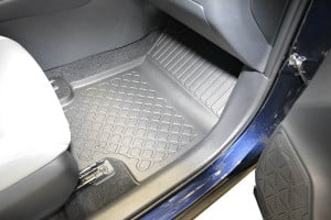 Covorase tip tavita Toyota RAV4 V, caroserie SUV, fabricatie 01.2019 - prezent, cutie manuala - Img 4