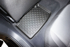 Covorase tip tavita Volkswagen Passat B8, caroserie Sedan, fabricatie 12.2014 - prezent - Img 8