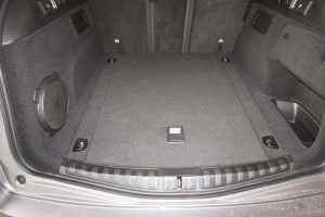 Tavita de portbagaj Alfa Romeo Stelvio, caroserie SUV, fabricatie 01.2017 - prezent - Img 6