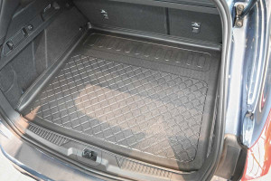 Tavita de portbagaj Ford Focus IV Active, caroserie SUV, fabricatie 09.2018 - prezent, portbagaj superior - Img 5