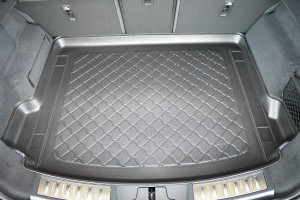 Tavita de portbagaj Land Rover Range Rover Evoque II, caroserie SUV, fabricatie 04.2019 - prezent - Img 3