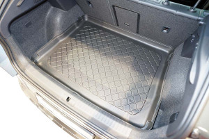 Tavita de portbagaj Seat Formentor, caroserie SUV, fabricatie 09.2020 - prezent, portbagaj superior - Img 5