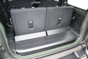 Tavita de portbagaj Suzuki Jimny II, caroserie SUV, fabricatie 10.2018 - prezent, portbagaj superior - Img 7