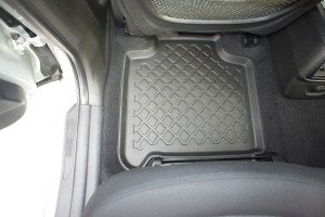 Covorase tip tavita BMW Seria 2 F46, caroserie Van, fabricatie 03.2015 - prezent, Gran Tourer - Img 5