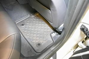 Covorase tip tavita BMW Seria 5 G31, caroserie Combi, fabricatie 05.2017 - prezent - Img 8