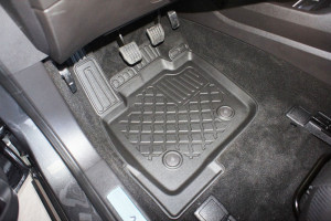 Covorase tip tavita Ford Mondeo V, caroserie Hatchback, fabricatie 01.2015 - prezent - Img 3