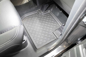 Covorase tip tavita Mitsubishi Outlander III, caroserie SUV, fabricatie 09.2012 - prezent - Img 7