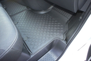 Covorase tip tavita Renault Trafic III, caroserie Van, fabricatie 09.2014 - prezent - Img 5