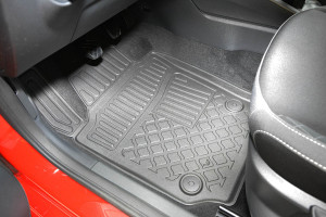 Covorase tip tavita Skoda Fabia III, caroserie Combi, fabricatie 11.2014 - prezent - Img 3
