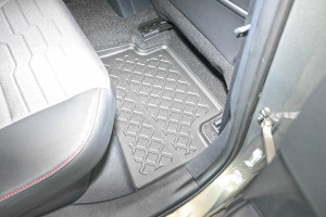 Covorase tip tavita Toyota Corolla XII E210, caroserie Hatchback, fabricatie 02.2019 - prezent - Img 7