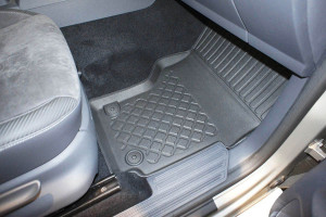 Covorase tip tavita Volkswagen Amarok, caroserie Pick-up, fabricatie 08.2010 - prezent - Img 5