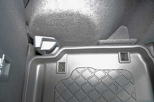 Tavita de portbagaj Ford EcoSport, caroserie SUV, fabricatie 02.2018 - prezent, portbagaj inferior - Img 6