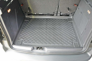 Tavita de portbagaj Ford Tourneo Connect II, caroserie Van, fabricatie 01.2014 - prezent, ampatament scurt - Img 3