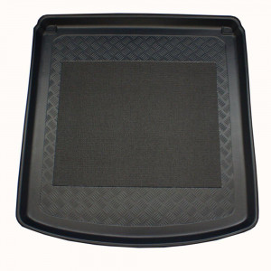 Tavita de portbagaj Opel Astra J GTC, caroserie Hatchback, fabricatie 10.2011 - 04.2018, portbagaj superior