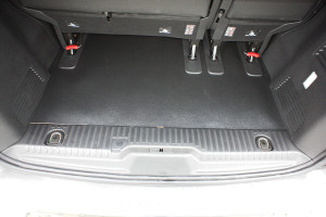 Tavita de portbagaj Toyota ProAce Verso, caroserie Van, fabricatie 01.2016 - prezent, ampatament L2 mediu, in spatele randului 3 - Img 6