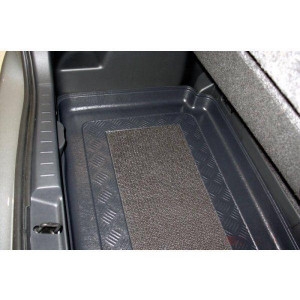 Tavita de portbagaj Toyota Yaris II, caroserie Hatchback, fabricatie 10.2005 - 2011, portbagaj inferior