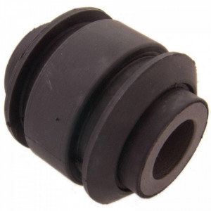 Bucșă inferioară articulație spate NISSAN X-TRAIL 2001-2013
