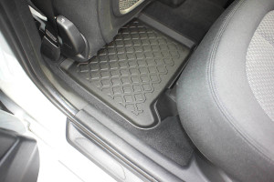 Covorase tip tavita BMW Seria 2 F46, caroserie Van, fabricatie 03.2015 - prezent, Gran Tourer - Img 6