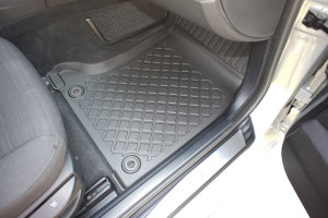 Covorase tip tavita BMW Seria 5 E60, caroserie Sedan, fabricatie 07.2003 - 02.2010 - Img 5