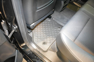 Covorase tip tavita BMW X4 F26, caroserie SUV, fabricatie 07.2014 - 03.2018 - Img 6