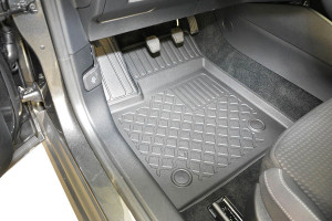Covorase tip tavita Ford Focus IV MHEV, caroserie Hatchback, fabricatie 07.2020 - prezent - Img 3