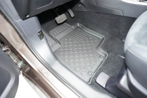 Covorase tip tavita Mitsubishi Outlander III PHEV, caroserie SUV, fabricatie 2020 - prezent, Facelift - Img 3