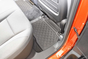 Covorase tip tavita Ssangyong Tivoli Facelift, caroserie SUV, fabricatie 01.2020 - prezent - Img 8