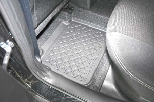 Covorase tip tavita Suzuki SX4 S-Cross Hybrid, caroserie SUV, fabricatie 02.2020 - prezent - Img 5