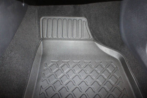 Covorase tip tavita Volkswagen Touran I, caroserie Van, fabricatie 03.2003 - 08.2015 - Img 6