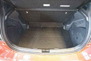 Tavita de portbagaj Toyota Yaris IV, caroserie Hatchback, fabricatie 09.2020 - prezent, portbagaj inferior - Img 7