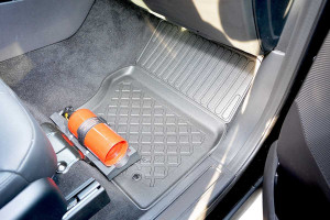 Covorase tip tavita Land Rover Discovery 5, caroserie SUV, fabricatie 03.2017 - prezent - Img 4