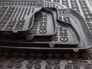 Set covorase cauciuc BMW X3 (E83) 2003 - 2010 - Img 3