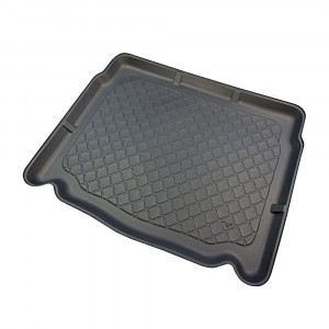 Tavita de portbagaj Opel Astra J, caroserie Hatchback, fabricatie 10.2009 - 10.2015, portbagaj inferior
