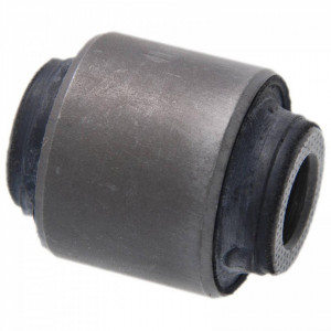 Bucșă articulație spate NISSAN ELGRAND 2002-2010