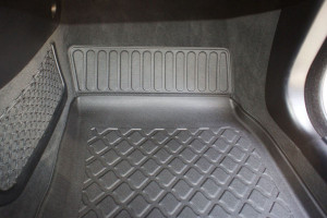 Covorase tip tavita BMW Seria 5 E60, caroserie Sedan, fabricatie 07.2003 - 02.2010 - Img 6