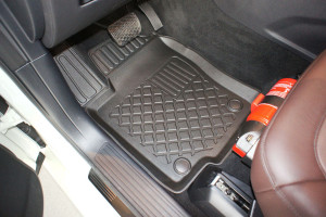 Covorase tip tavita Mercedes GLE I Coupe, caroserie Coupe, fabricatie 08.2015 - 10.2019, C292 - Img 3