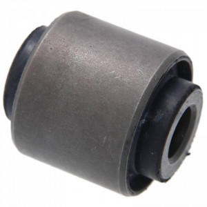 Bucșă articulație spate NISSAN CEDRIC 1999-2004
