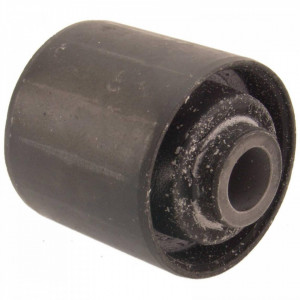 Bucșă, tija de remorcare superioară spate NISSAN ELGRAND 1995-2010