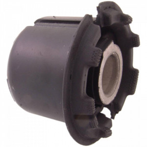 Bucsa traversa spate TOYOTA CRESTA 1992-1996