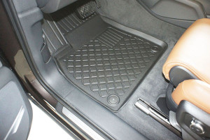 Covorase tip tavita Audi Q8 4M, caroserie SUV, fabricatie 07.2018 - prezent - Img 3